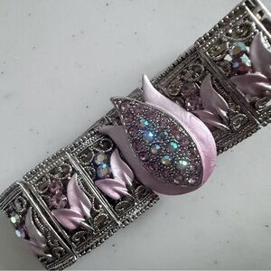 Vintage 80’s Elegant Silver and Pink Bracelet